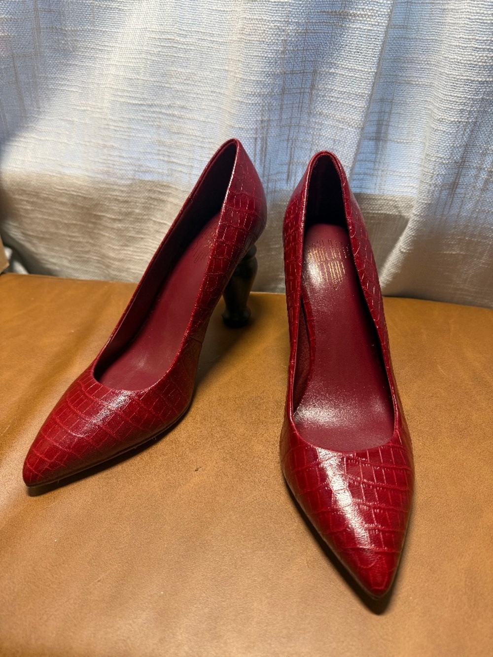 Charlotte Stone | Crocodile Heel | Burgundy | Size 9